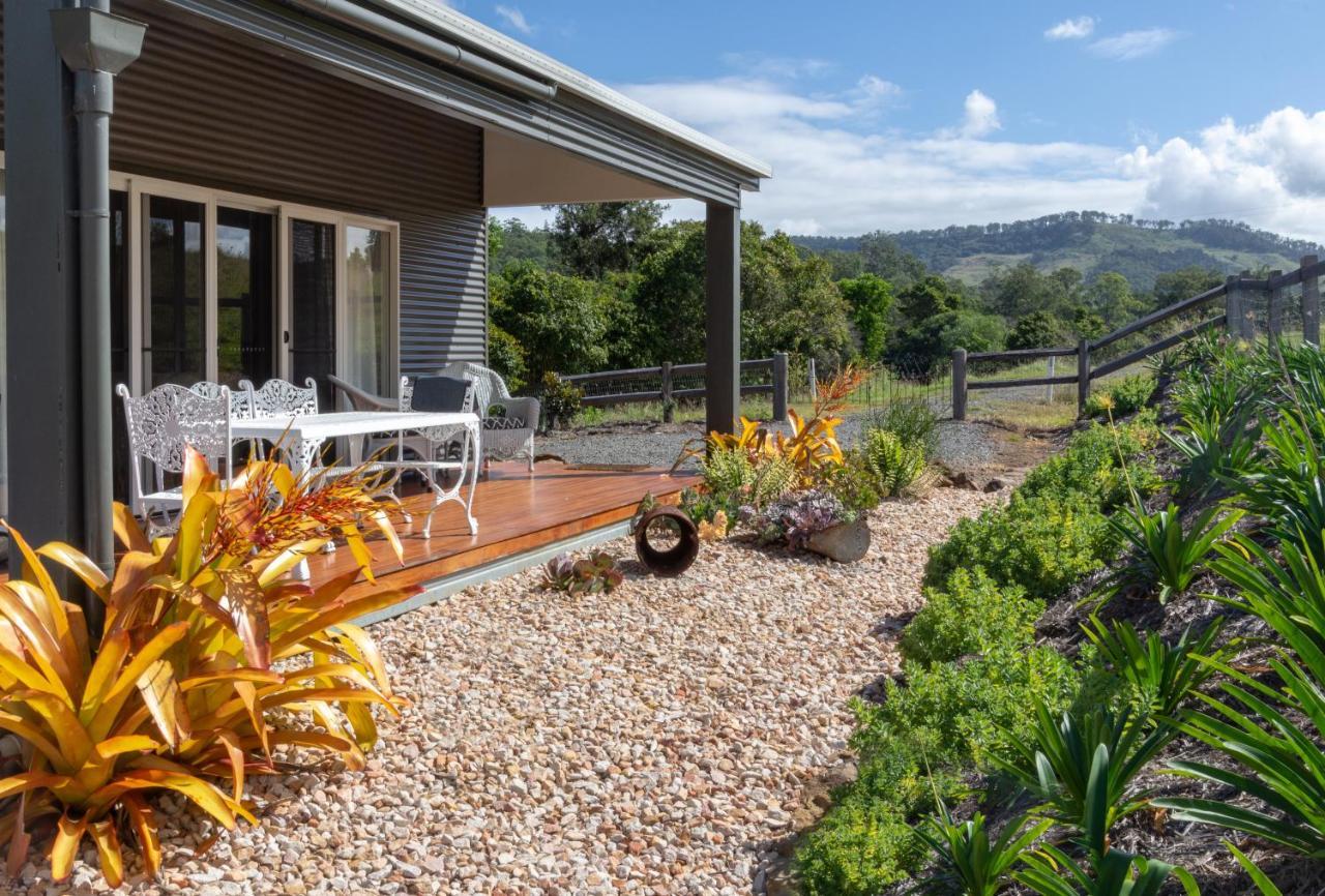 Country Mile Escape Guest House Canungra Exterior photo